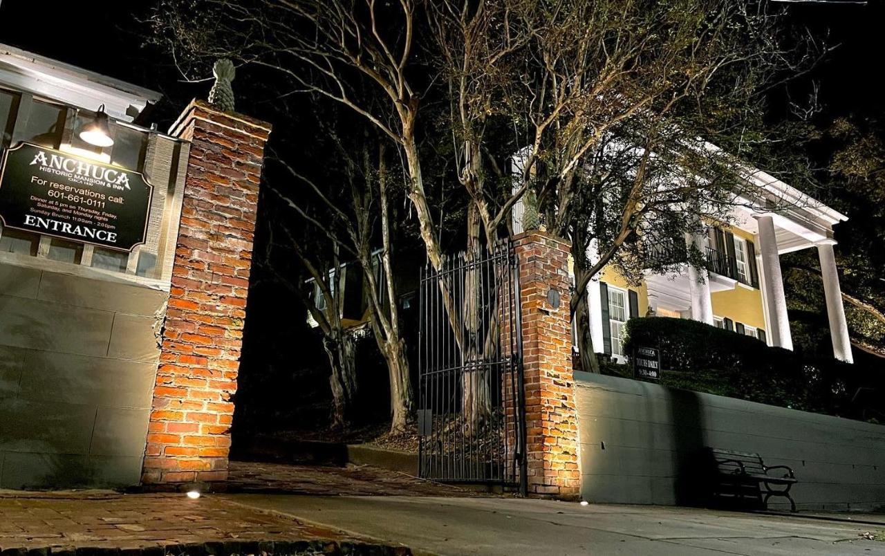 Anchuca Historic Mansion & Inn ヴィックスバーグ エクステリア 写真